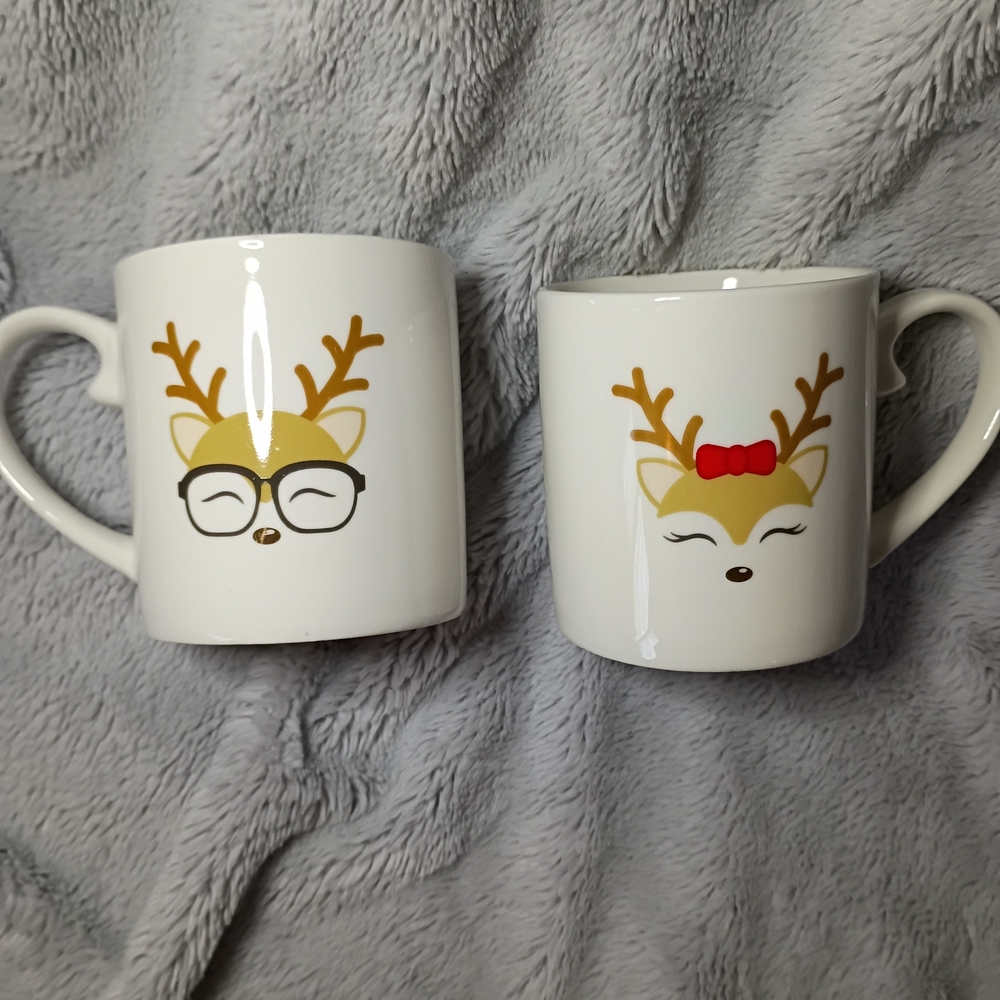 Set Of 2 Frankie Grey Christmas Reindeer Mugs White With Holiday Artwork